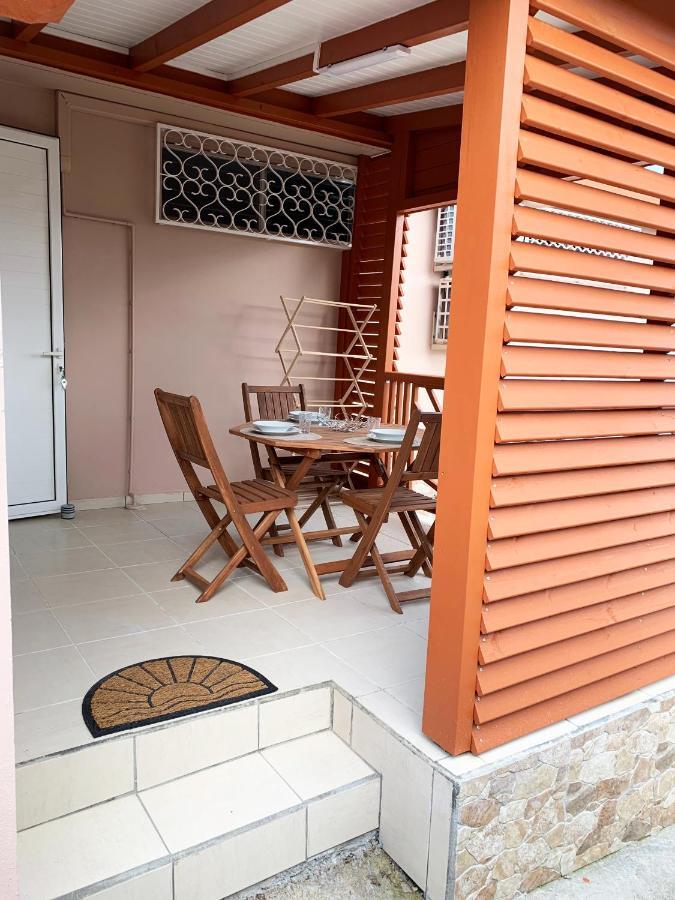 Le ZANDOLI  Petit-Bourg Extérieur photo